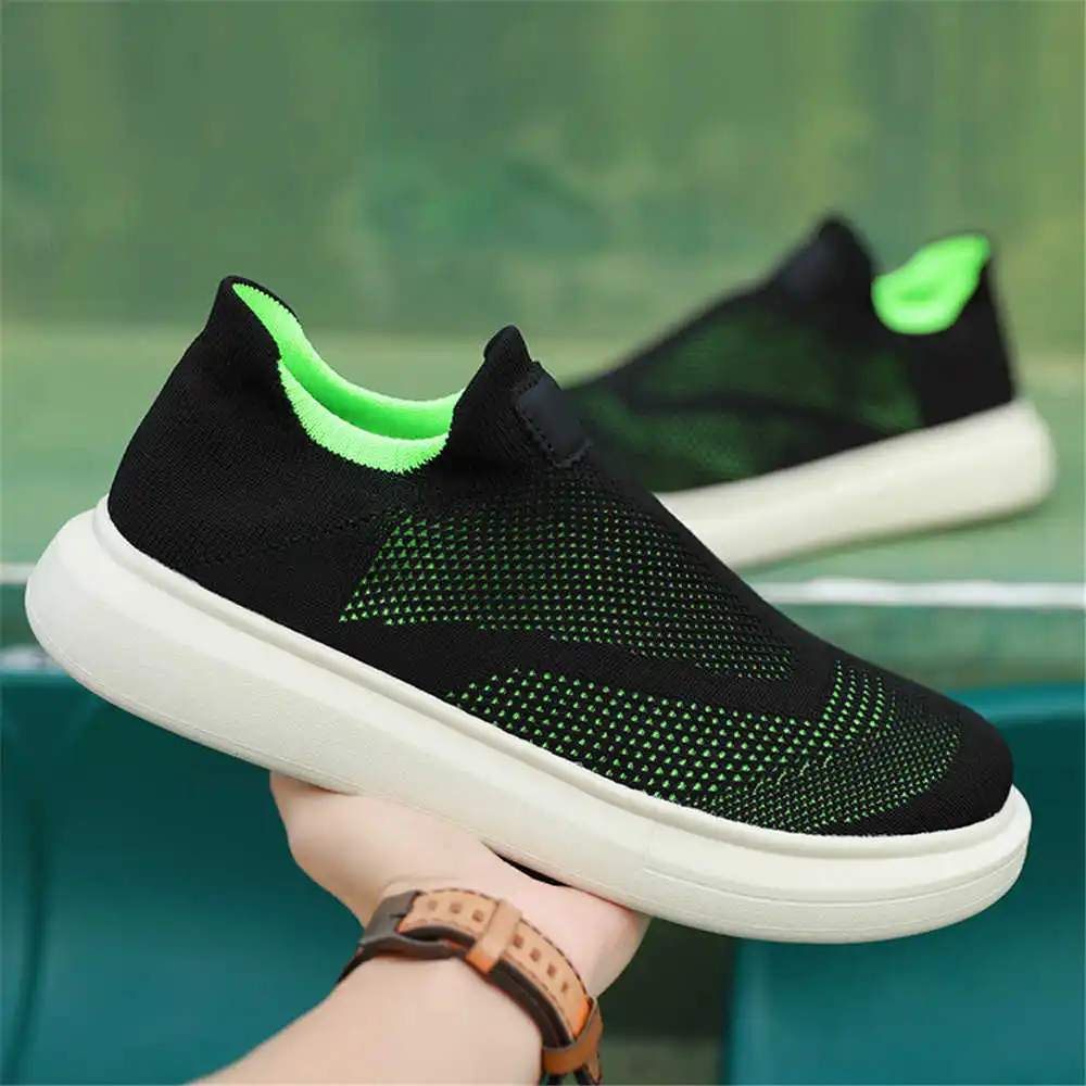 Calze con plateau scarpe marro - Home Office Expenses recensione e prezzo